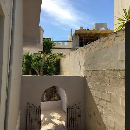 Maria In Swieqi Is-Swieqi